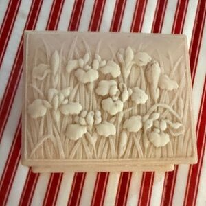 Floral Embossed Cream Jewelry Box